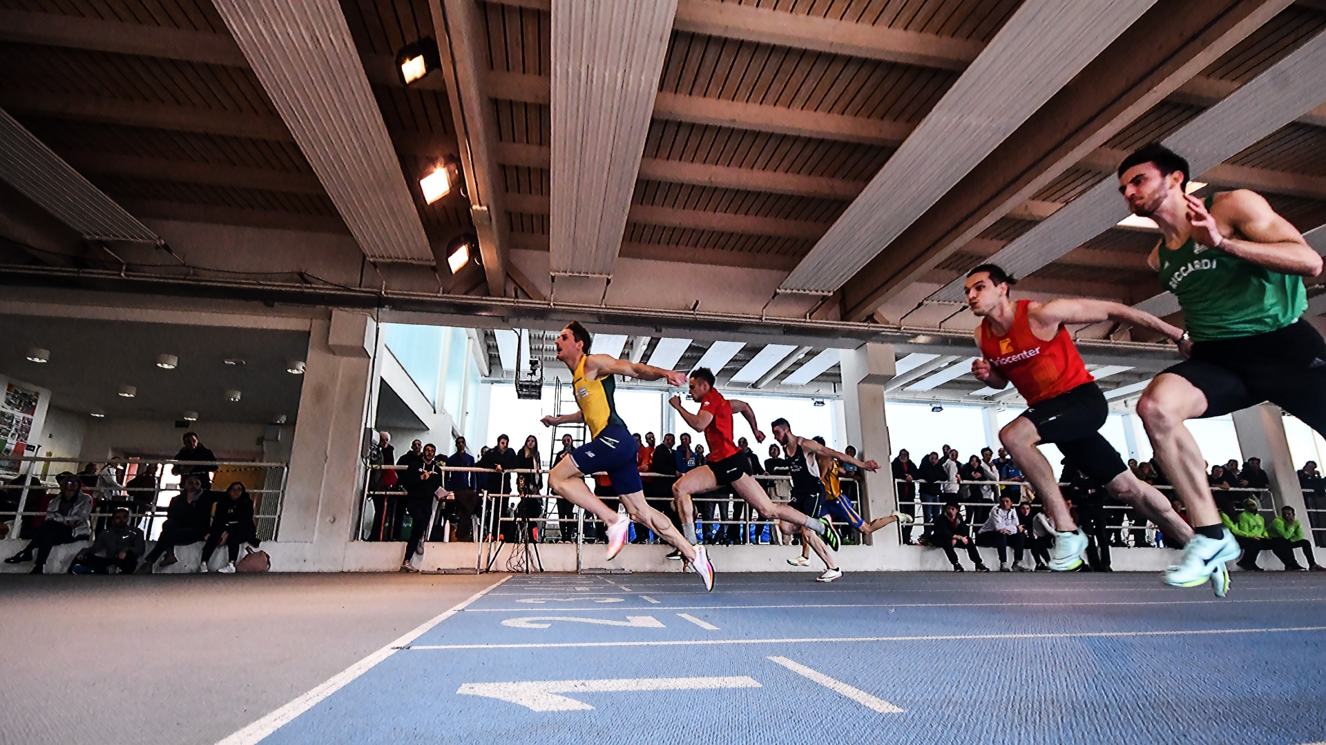 Indoor: Ingressi Gratuiti a Bergamo e Saronno