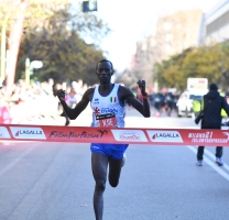 Milano21: Nfamara Njie Domina sulla Mezza