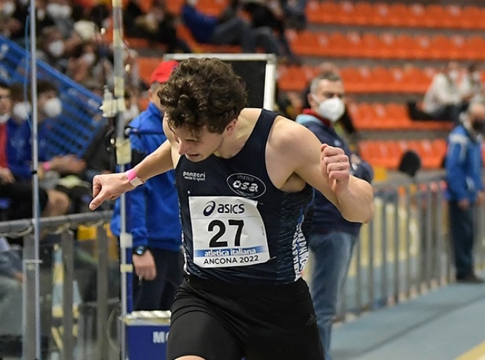Giro d’Italia Indoor: Volano Cappelletti e Folajin