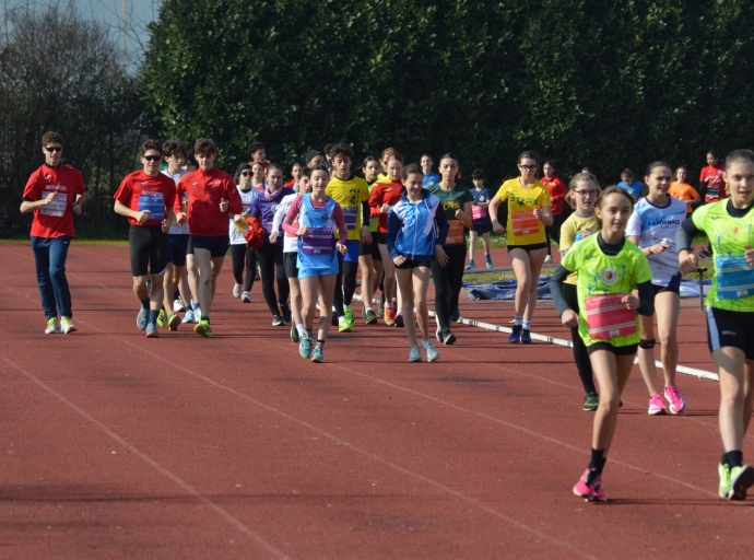 Marcia da Copertina tra Frigerio e Tricolori